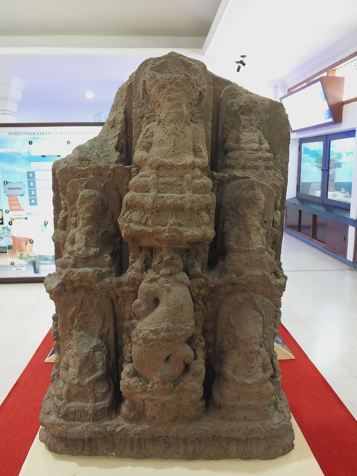 A stone statue of the Saptaresi at the Trowulan Museum — sculpture of the Majapahit Empire, 14th century