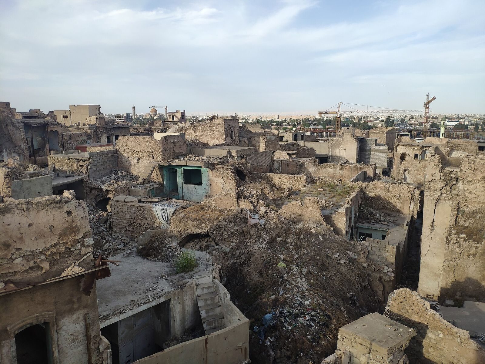 Des ruines dans le quartier de Maydan à Mossoul après la bataille contre Daech